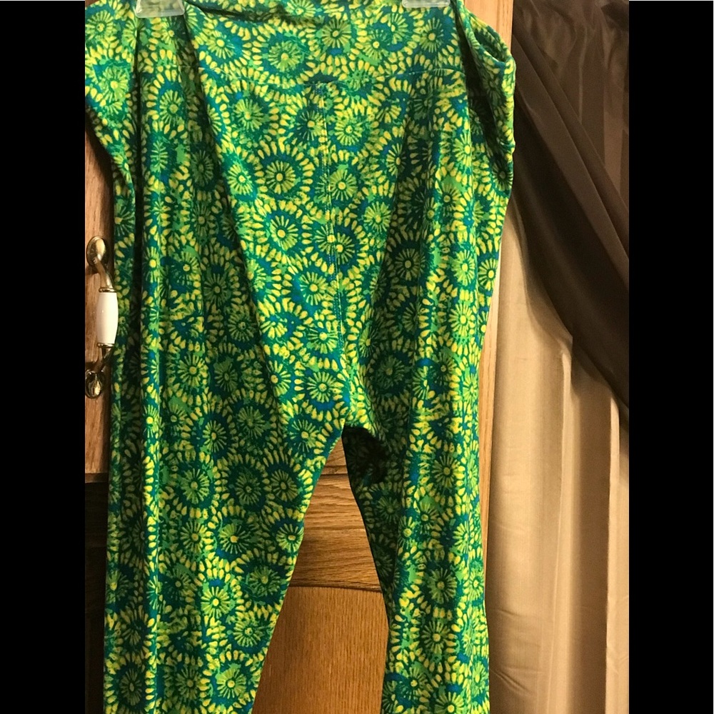 Tall and Curvy leggings